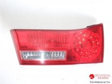 HONDA ACCORD JOBB HÁTSÓ BELSŐ LÁMPA.