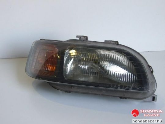 HONDA CIVIC Jobb oldali fényszóró
Jó állapotú CIVIC AERODECK 1998-2001