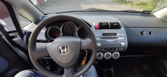 Honda Jazz , 1245 cm3 , rozsdamentes , 2 év műszaki vizsgával