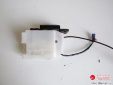 HONDA JAZZ CSOMAGTARTÓ ZÁR  2002-2004