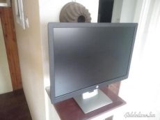 HP 24"-os full HD led monitor ips panellal HDMI vel