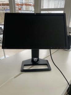 HP ZR2440W 22" monitor