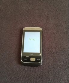 Htc rome 100 telefon eladó ,bekapcsol tovább nincs tesztelve.