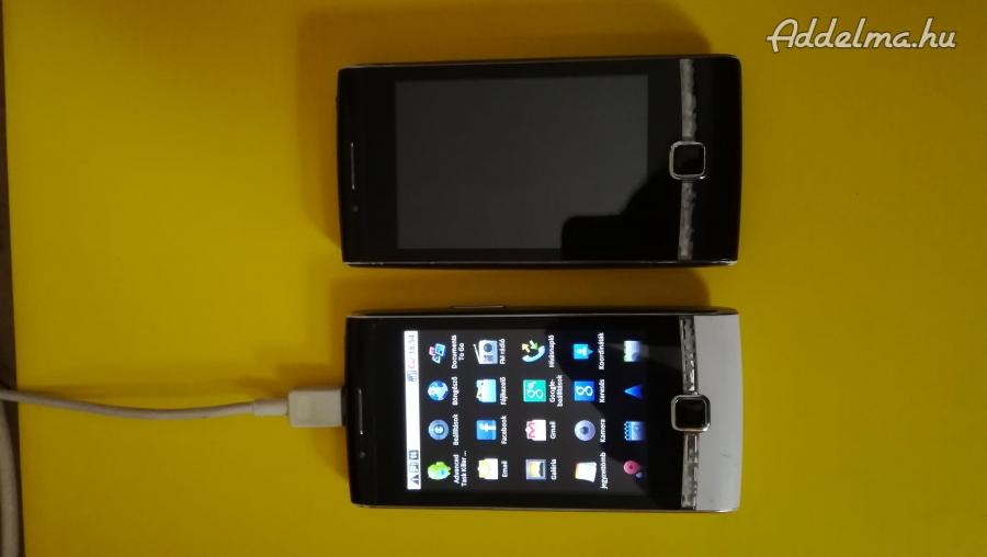 Huawei U8500 mobil, 1. töltőn bekapcsol, viszont a csatlakozója ros