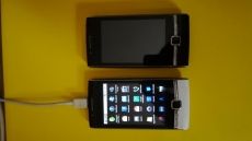 Huawei U8500 mobil, 1. töltőn bekapcsol, viszont a csatlakozója ros