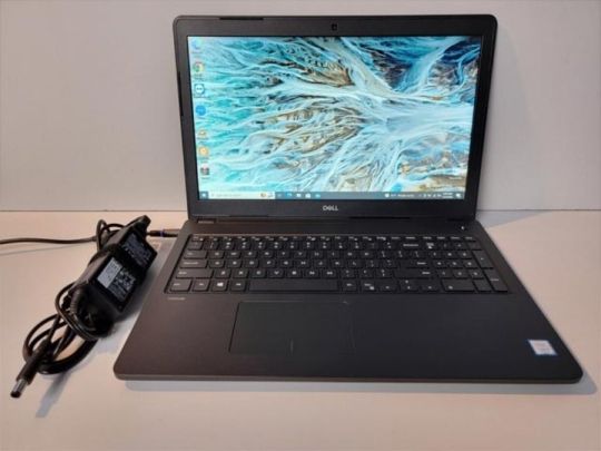 Ilyen is van! Dell Latitude 3580 - Dr-PC.hu