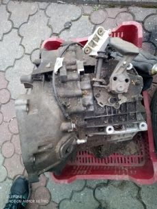 Jaguár X type 2.0 D 5 sebességes váltó rendszer