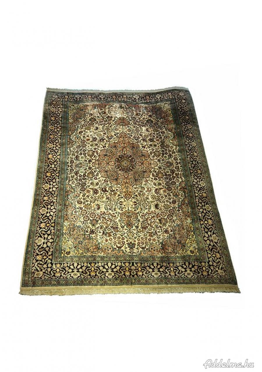 Kasmíri selyem szőnyeg 