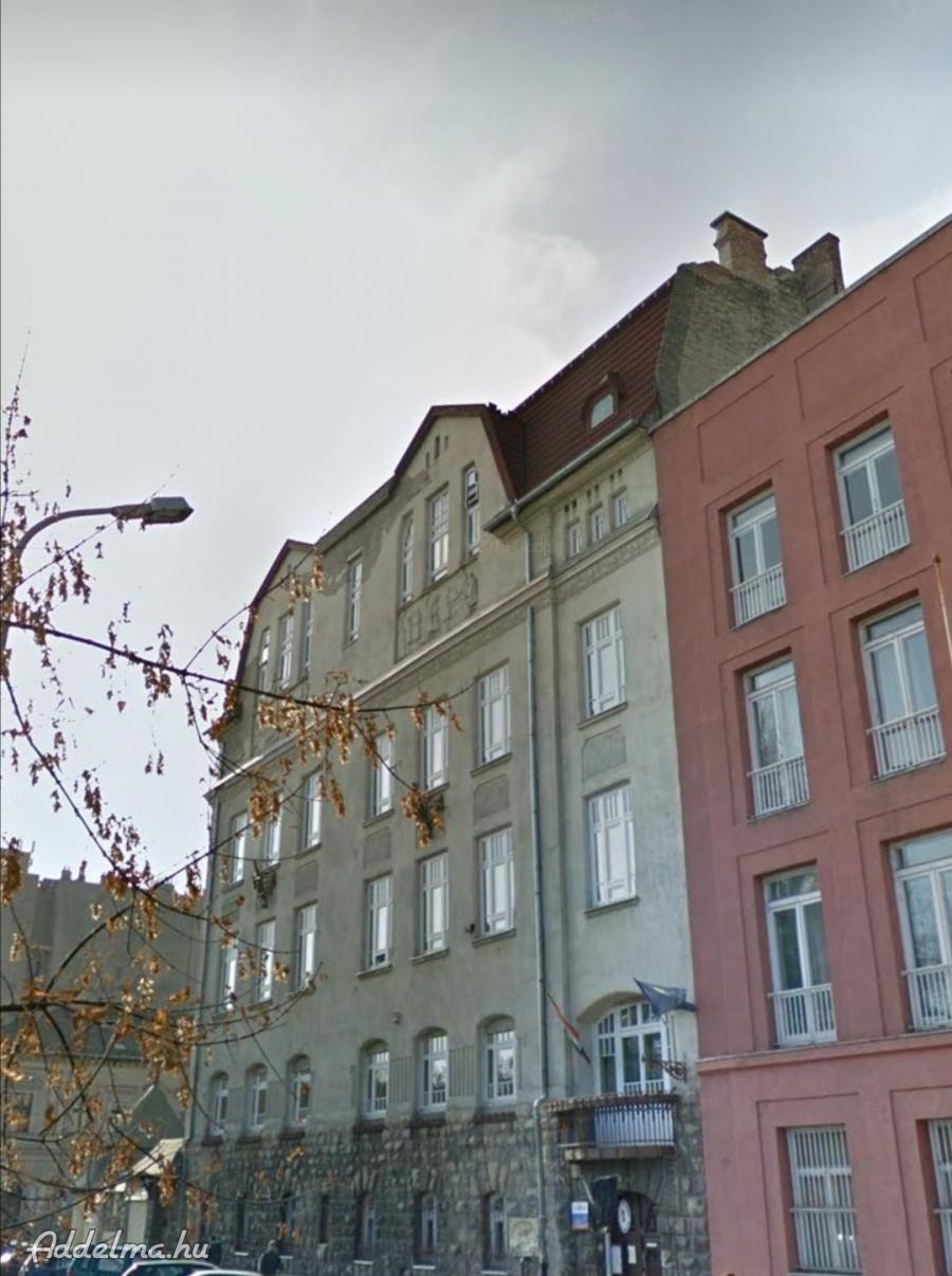 Kiadó családbarát lakás 8.ker.,Luther utcában. 