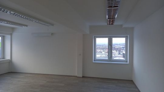 Kiadó iroda Budaörsön