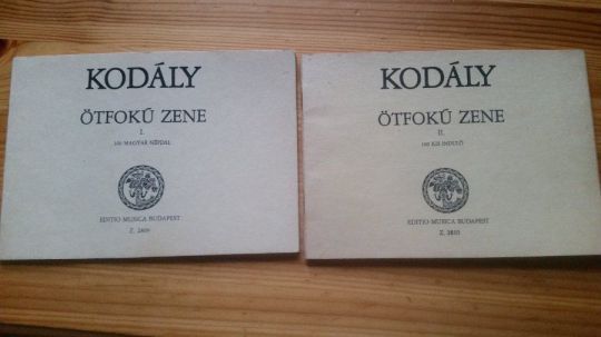 Kodály Zoltán:Ötfokú zene I-II 100 magyar népdal+100 kis induló