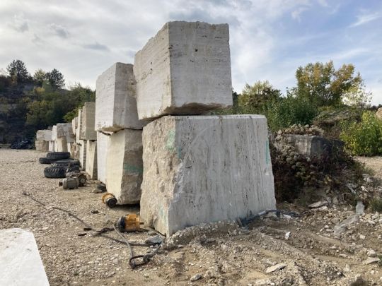 Kőfeldolgozó üzembe keresünk munkaerőt!