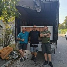 Kőltőztetés -szállítás
