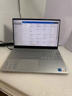 Különlegsség "h" procival: Dell Insiprion 7501
