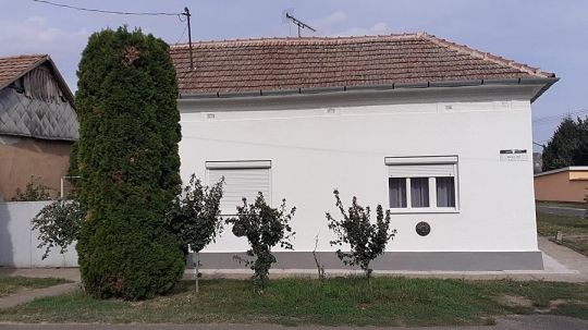 Lakóingatlan Derecske központjában