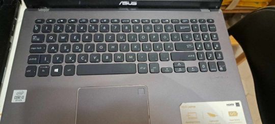 Laptopok alkatrésznek vagy javitásra.