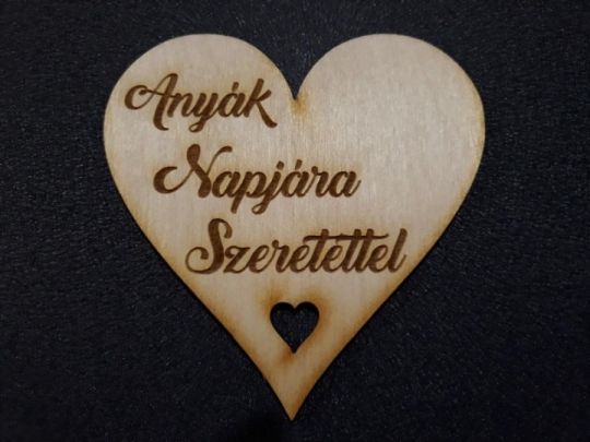 Lézervágott fa ajándéktárgyak, dekorációk