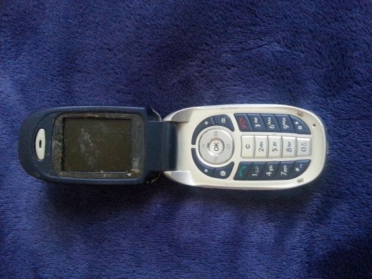 Lg c3300 telefon eladó nem reagál semmire