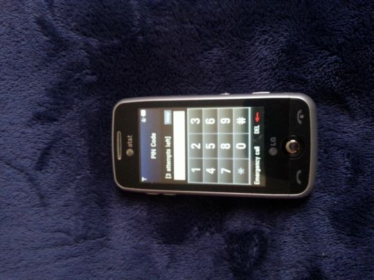 Lg gs390  telefon eladó külföldi simes , érintő hibás