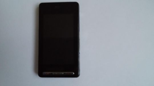 Lg ke850 telefon  eladó