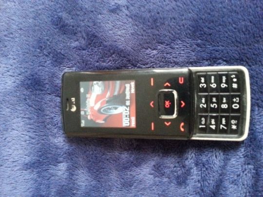 Lg kg800  telefon eladó jó és t-mobioos