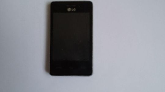 Lg ku990  telefon  eladó teszteletlen nincs hozzá akkum!    !
