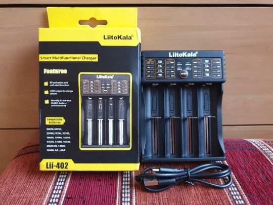 LiitoKala multi akku elem akkumulátor USB töltő AA AAA 18650 stb.
