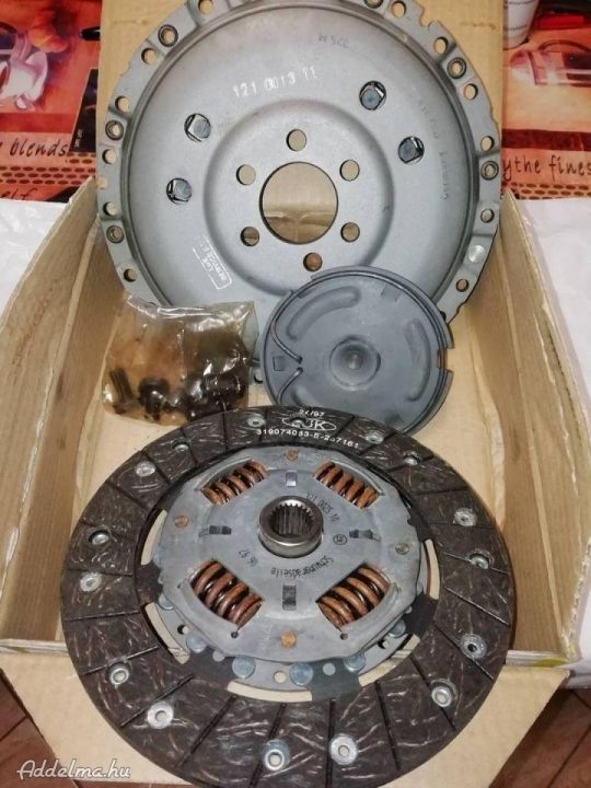 ÚJ LUK kuplung szett + Brembo féktárcsa VW Golf, Jetta, SEAT