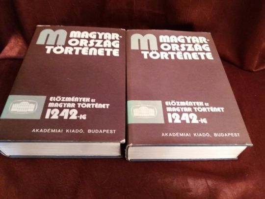 Magyarország története két kötetben!
