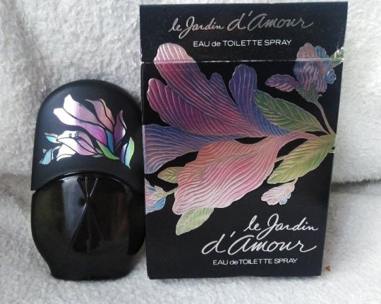 Max Factor Le Jardin D'Amour parfüm eladó