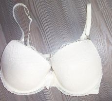 Melltartó csomag eladó 75/D