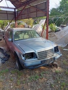 Mercedes 124 95' évjárat
