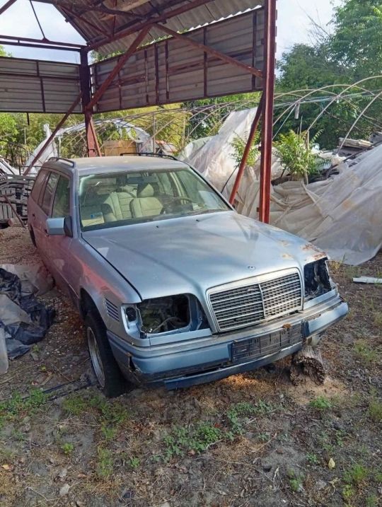 Mercedes 124 95' évjárat