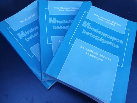 Mindennapos betegápolás -Az ápolónői hivatás kézik. 1-2