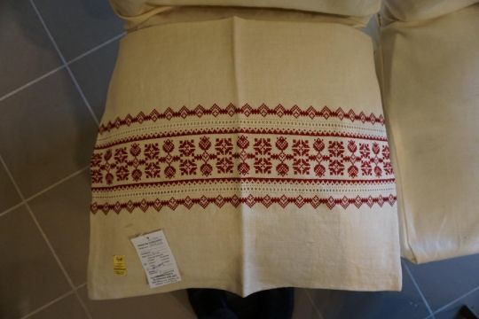 Minősített hevesi kender párnahuzat szőttes eladó.