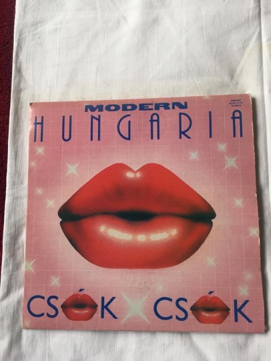 MODERN HUNGARIA   CSÓK CSÓK