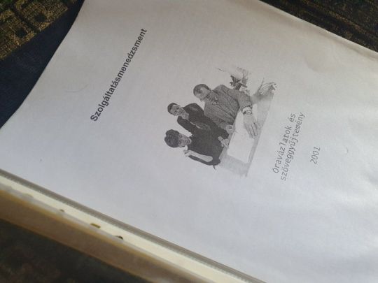 Molnár S: Szolgáltatás menedzsment +Számviteli alapismeretek