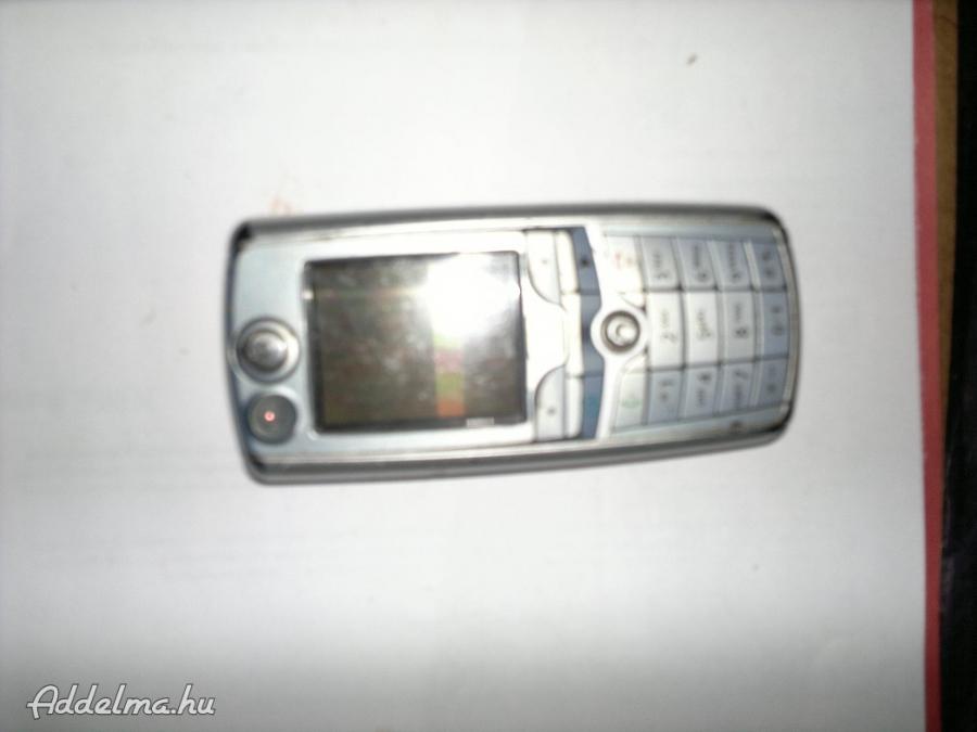 Motorola c975 telefon eladó. nem kapcsol be