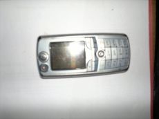 Motorola c975 telefon eladó. nem kapcsol be