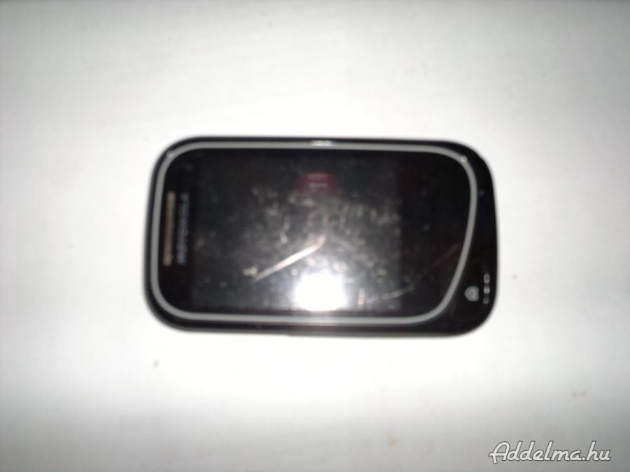 Motorola ex130 telefon eladó. nem kapcsol be!