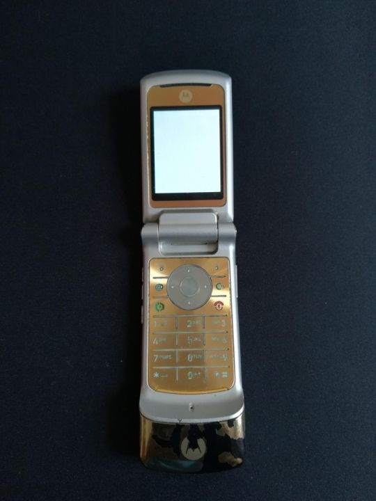 Motorola K1 telefon eladó hibásak ,