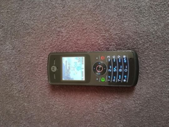 Motorola w175 , térerő hibás