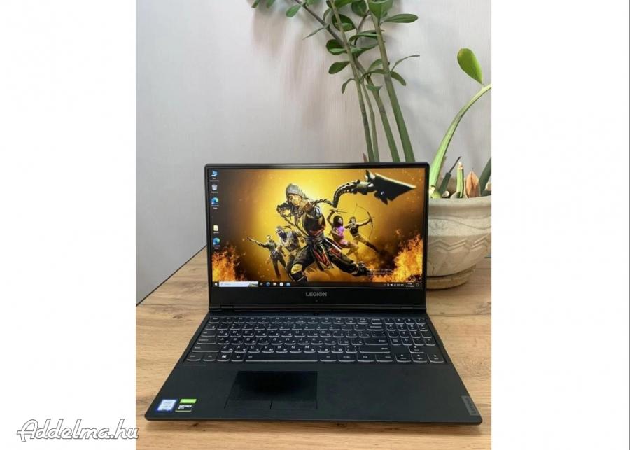 Nagy kijelzős gamer Lenovo Legion laptop eladó!