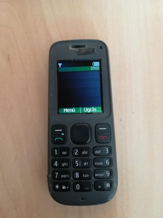 Nokia 100 mobil eladó Térerő hibás