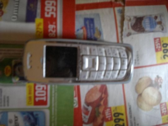 Nokia 3120 telefon eladó több darab mind hibás