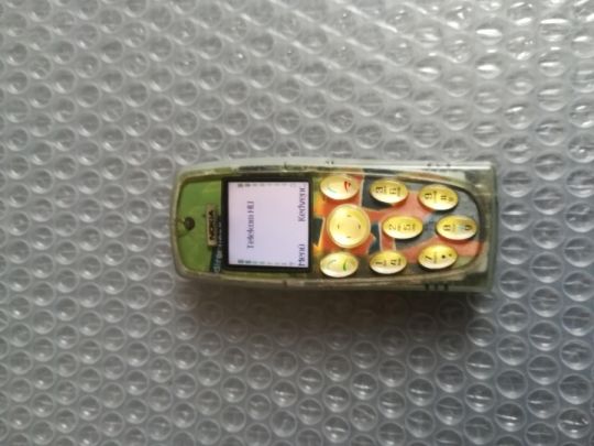Nokia 3200 telefon eladó ,jó és telekomos.