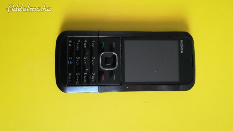 Nokia  5000d mobil eladó  nem reagál semmire..