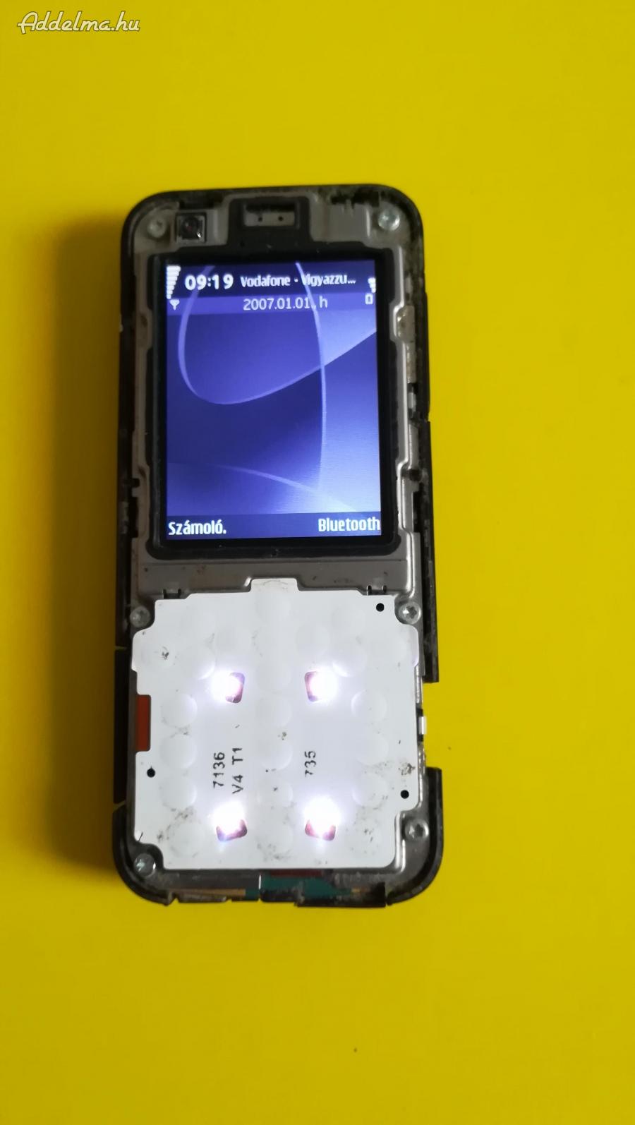 Nokia   6120 mobil töltő csatlakozója kontaktos , előlapja nincs m