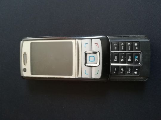 Nokia 6280 telefon eladó Nem reagál semmire