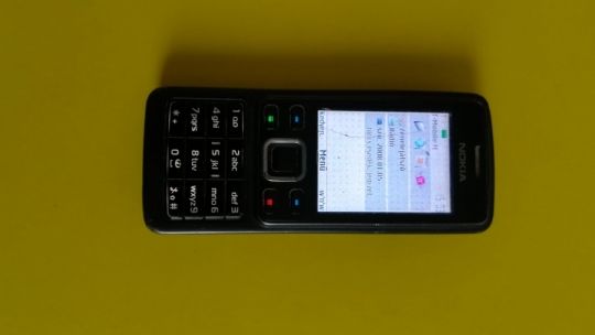 Nokia   6300 mobil mikrofon hibás.